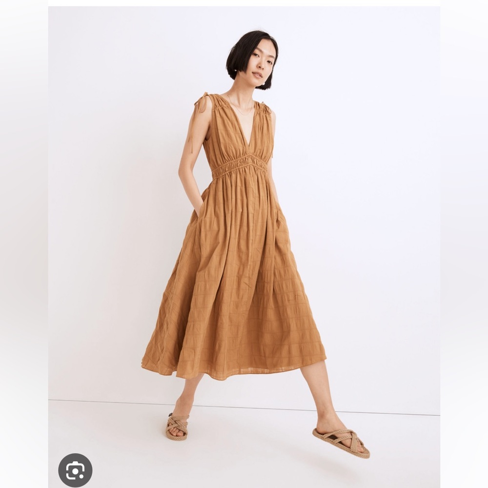 Madewell Sophia Smocked Midi Dress